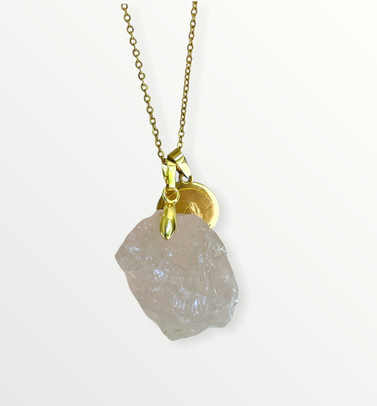 Ketting met rozenkwarts & amulet logo